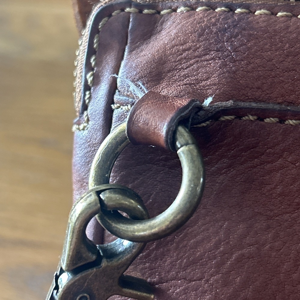 Vintage Frye Mindy Stadium Versatile Cognac Crossbody Slotted Leather Bag - Picture 10 of 10